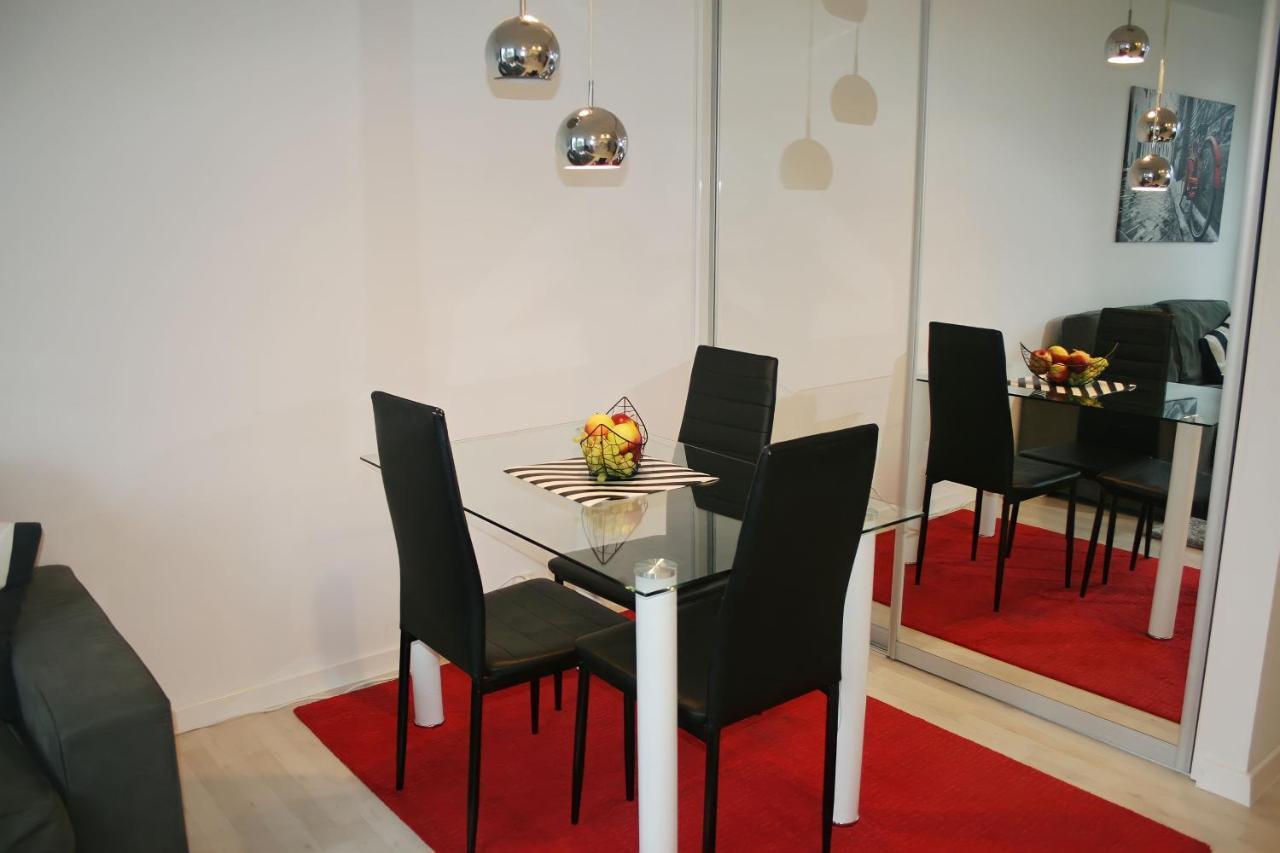 Apartament Rosso Apartment Torun Bagian luar foto