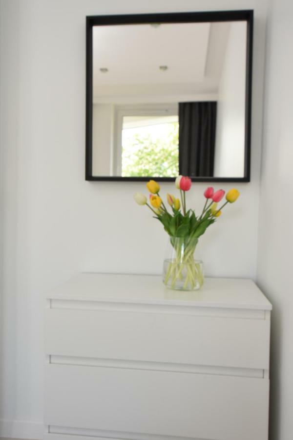 Apartament Rosso Apartment Torun Bagian luar foto