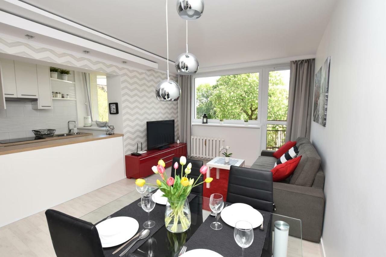 Apartament Rosso Apartment Torun Bagian luar foto